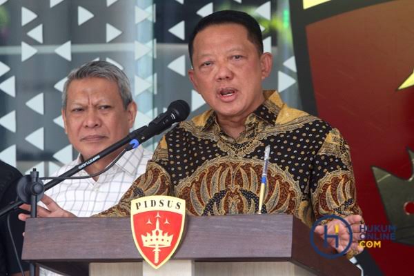 Polri Tetapkan Mantan Jampidsus Febrie Adriansyah Tersangka Dugaan Korupsi dan TPPU