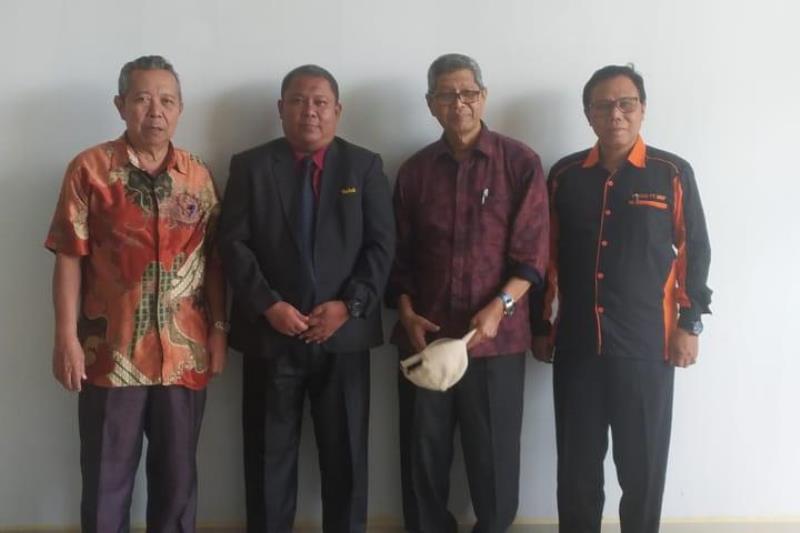 Wakil Rektor I Raih Gelar Doktor, Rektor Unilak Dr Junaidi Targetkan 2025, 95 Persen Dosen Unilak Bergelar Doktor