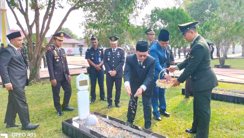 Ketua DPRD Bengkalis Khairul Umam Hadiri HUT ke-78 TNI
