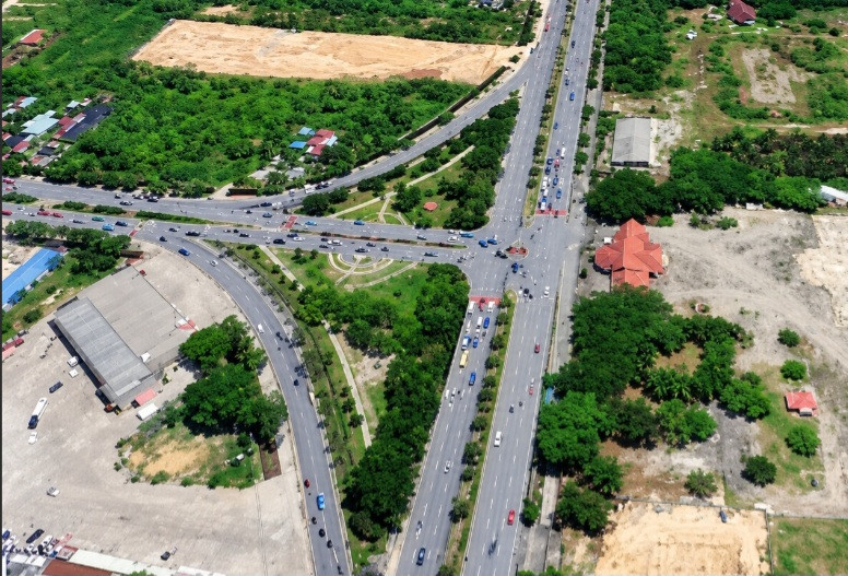 Simpang Sebidang Hampir Rampung, Pembangunan Tugu Mulai Desember 2026