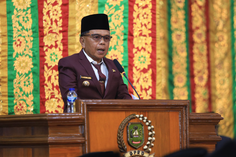 Hadiri Pengucapan Sumpah dan Janji Anggota DPRD Meranti 2024-2029, Asmar : Jaga Amanah Rakyat