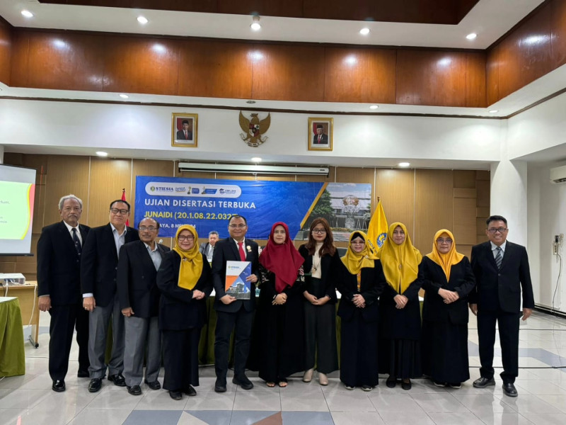 Profesor Junaidi Kembali Raih Gelar Doktor Dari Kampus Di Surabaya