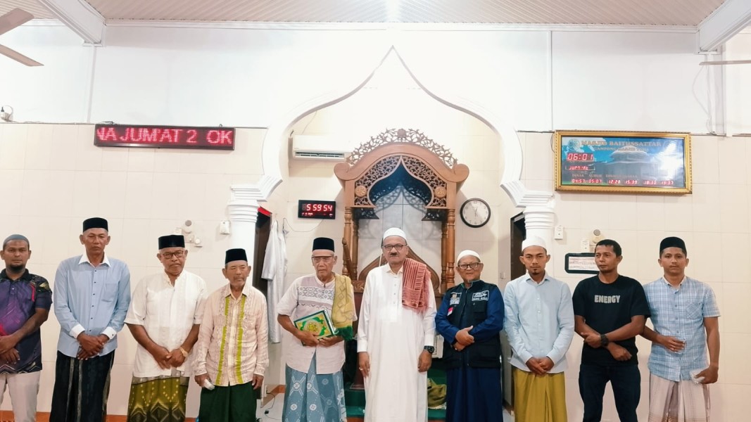 Jumat Berkah Subuh Hadir di Masjid Baitussattar Meureudu, Pidie Jaya