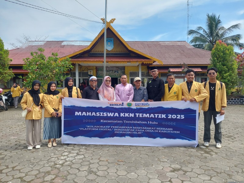 Penyerahan Mahasiswa KKN Universitas Islam Indragiri di Desa Pulau Palas