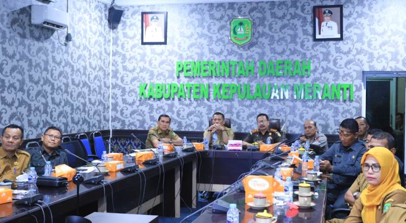 Secara Virtual, Bupati Adil Ikuti Rakor Pengendalian Inflasi Daerah