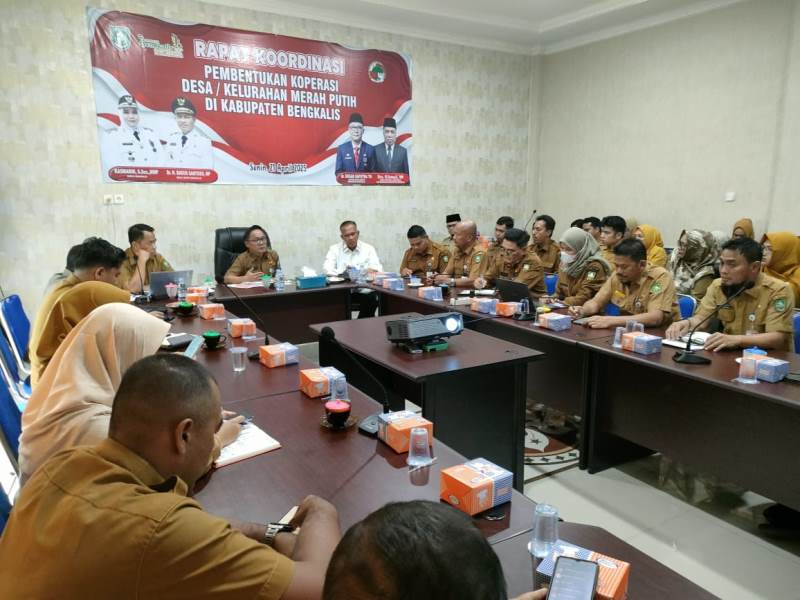 Bupati Bengkalis Buka Rakor Pembentukan Koperasi Merah Putih Desa/Kelurahan