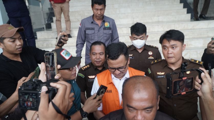 Berkas Perkara Korupsi Eks Plt Sekretaris DPRD Riau Lengkap