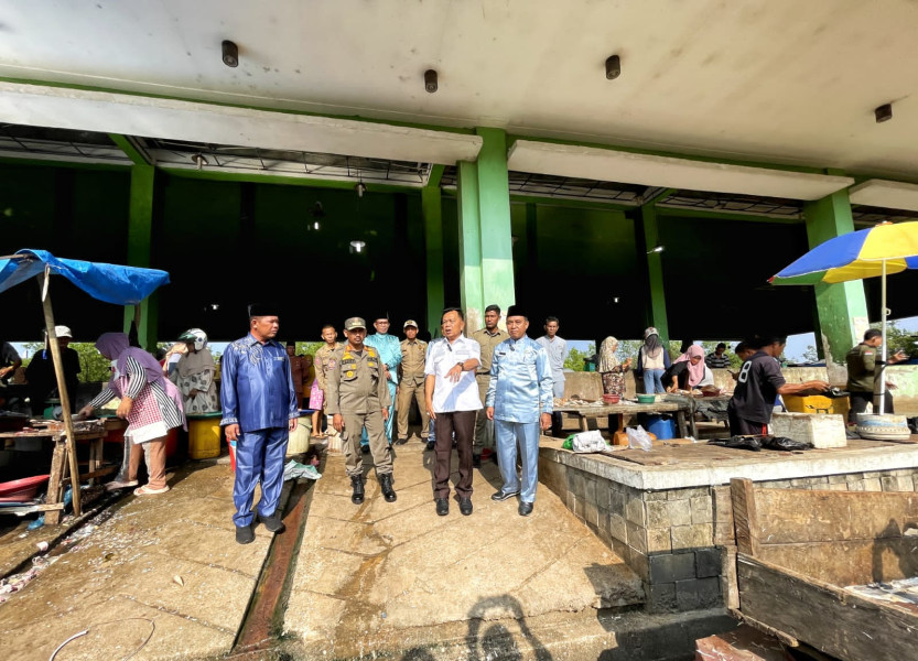 Plt Bupati Asmar Tinjau Pasar Modern Selatpanjang