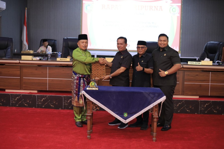 Pemkab dan DPRD Meranti Resmi Sepakati dan Teken KUA-PPAS APBD 2026, Rp 1.1 Triliun Lebih