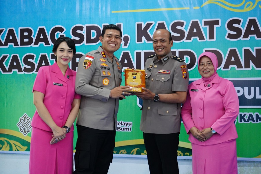 Penuh Kehangatan Kapolres Meranti Dalam Kenal Pamit Pejabat Usai Pelantikan