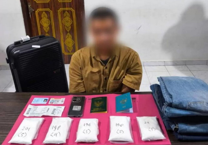 Kembali Gagalkan Penyeludupan Narkoba di Bandara SSK II, Petugas Sita 1 Kg Sabu Asal Aceh