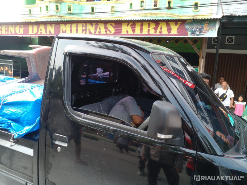 Pedagang Ikan Asin Ditemukan Meninggal dalam Mobil di Teluk Kuantan