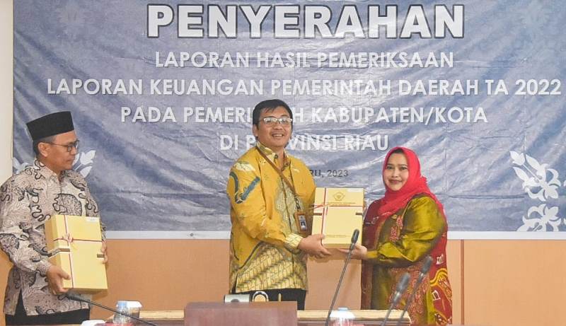 Kasmarni : Terimakasih Atas Bimbingan dan Kerjasamanya