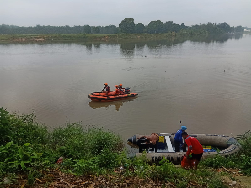 Ikuti Kegiatan Kampus, Mahasiswa PCR Hilang Tenggelam di Sungai Kampar