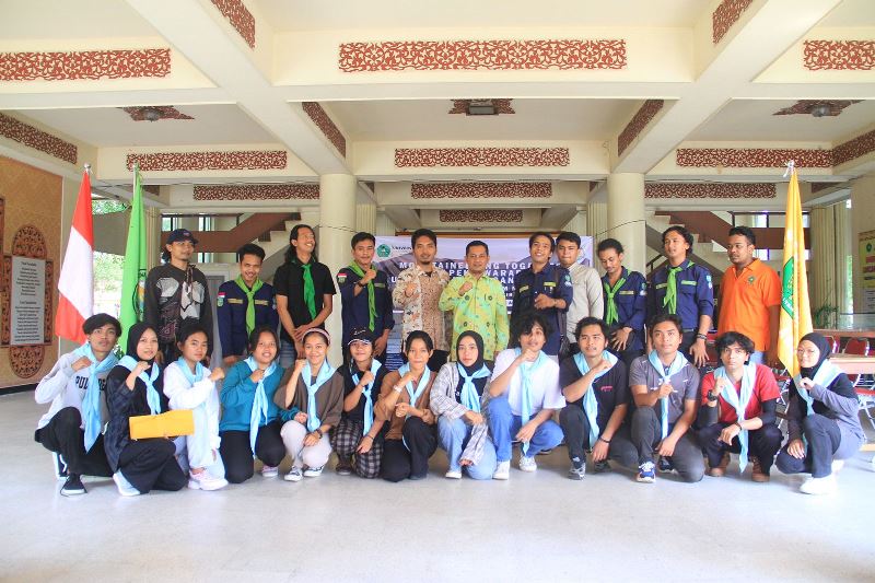 Peringati Hari Konservasi Alam Nasional, Mahasiswa Unilak Gelar Aksi Bersih Gunung