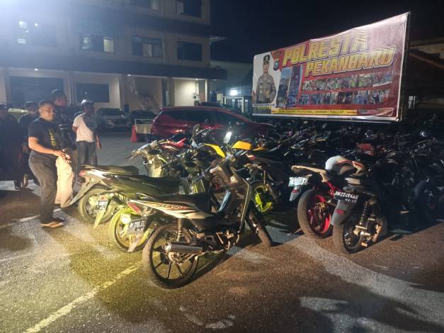 Diduga untuk Balap Liar, Polresta Pekanbaru Amankan 22 Sepeda Motor