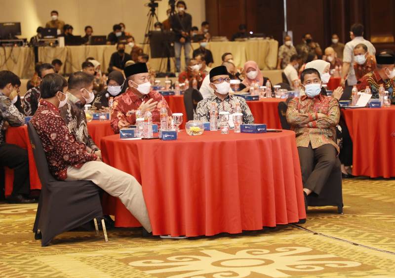 Kemendagri Luncurkan Standar Pelayanan Minimal, Sekda Arfan: Standar Acuan Pembangunan Pemda