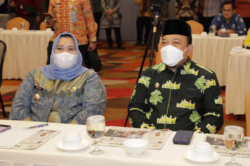 Wabup Husni  Hadiri Rakor Gubernur se Sumatera
