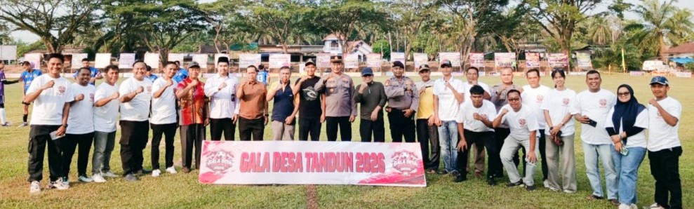 Laga Gala Kades Cup Tandun Resmi Dimulai, Bidik Bibit Atlet Sepak Bola Berprestasi