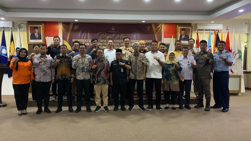 Rekapitulasi PSU Rohul di KPU Riau, Golkar Gagal Tambah Kursi, PDI P Amankan Posisi Ketua DPRD Riau