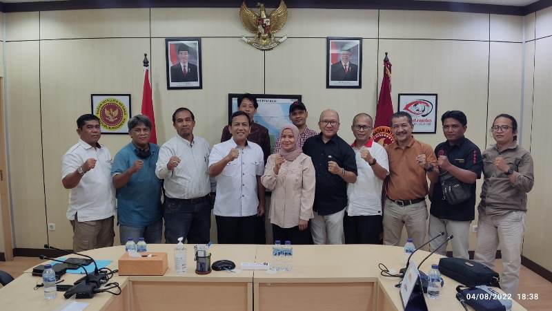 Kabinda Riau Ajak Seluruh Organisasi Pers Perangi Hoax dan Sadarkan Masyarakat Pentingnya Vaksin Booster