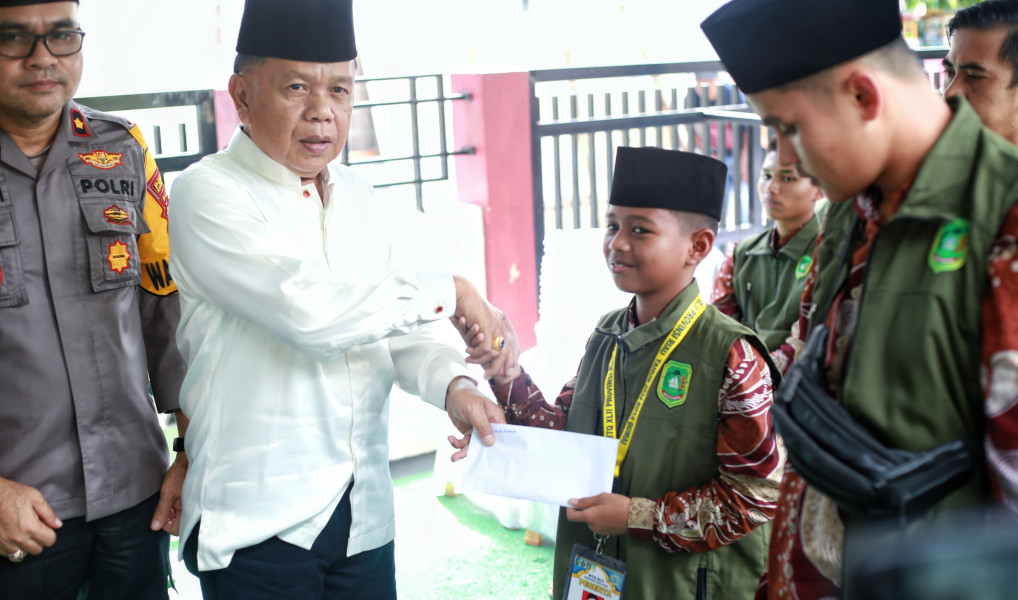 Plt Bupati Asmar Sambut Kepulangan Kafilah MTQ Kepulauan Meranti