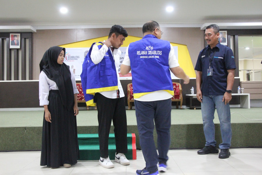 Pertama di Riau, Prof Junaidi Resmikan Hadirnya Puluhan Mahasiswa Relawan Disabilitas di Unilak