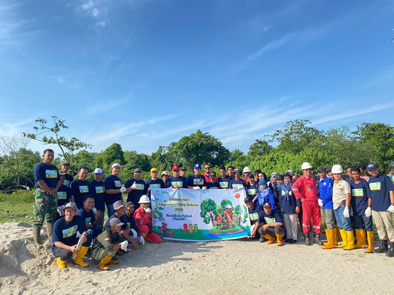 Sempena Hari Lingkungan Hidup, PT. ITA Kembali Tanam Mangrove dan Bersih Pantai