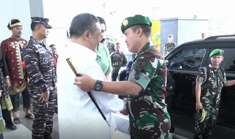 Wagub Riau Sambut Kedatangan Pangdam XIX/Tuanku Tambusai Mayjen TNI Agus Hadi Waluyo