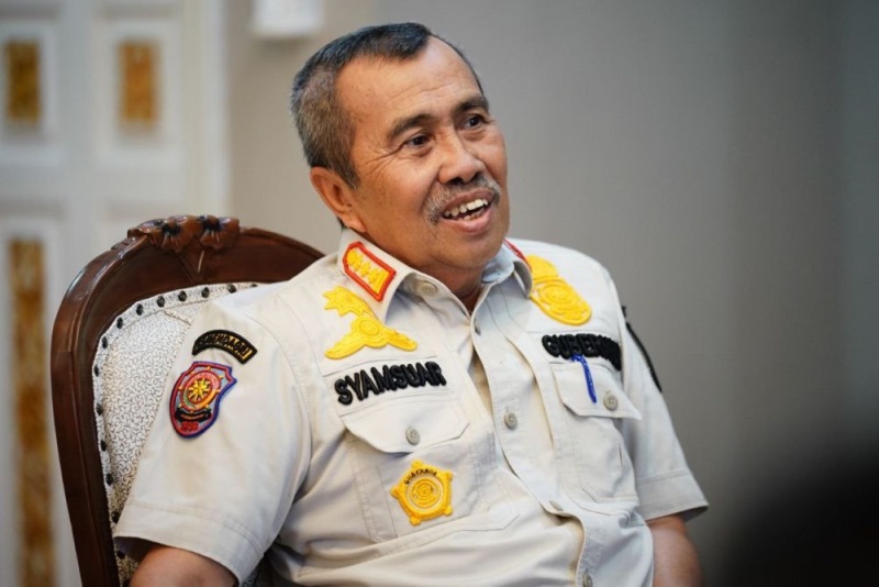 Gubernur Riau Balas Usulan Itu Dinilai Cacat Secara Hukum