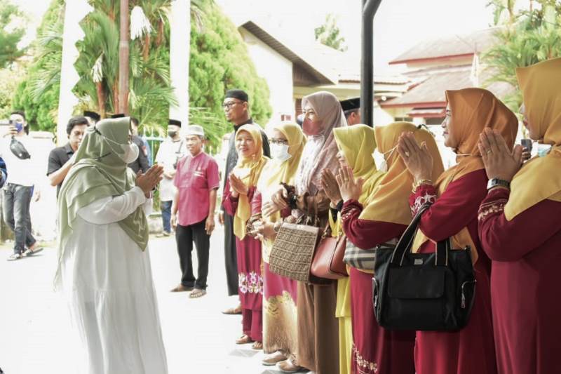 Tampung Aspirasi Masyarakat, Bupati Kasmarni Safari Ramadhan di Pematang Pudu