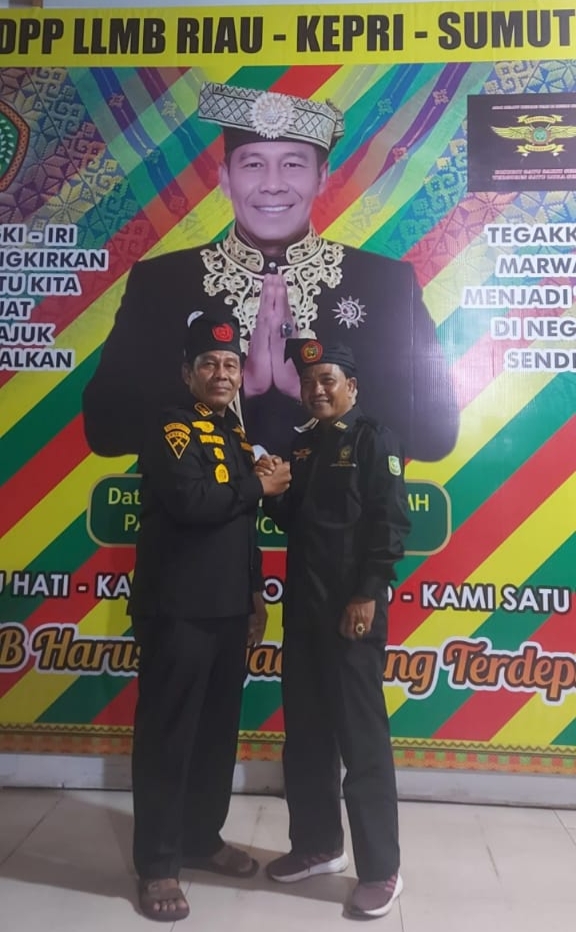 Rahman Dinobatkan Sebagai Panglima Tengah Di Kabupaten Kepulauan Meranti