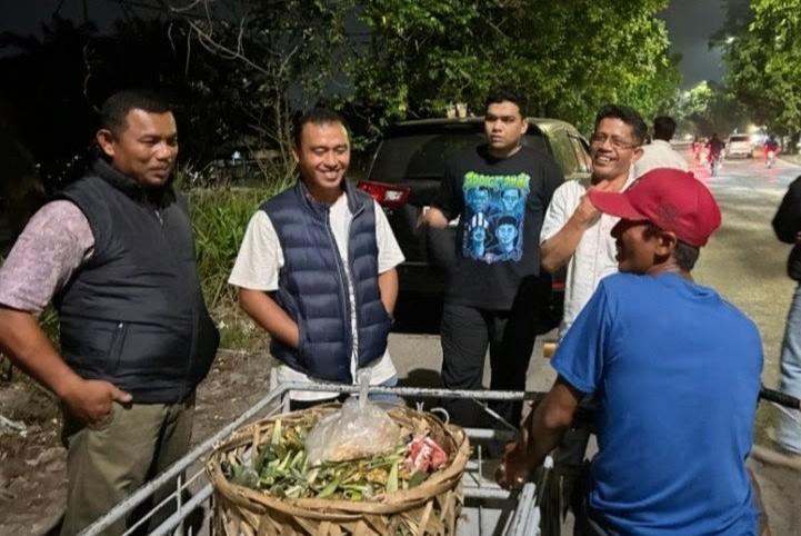 Warga Kampar Buang Sampah ke Pekanbaru, Mobil Ditahan dan Didenda Rp750 Ribu