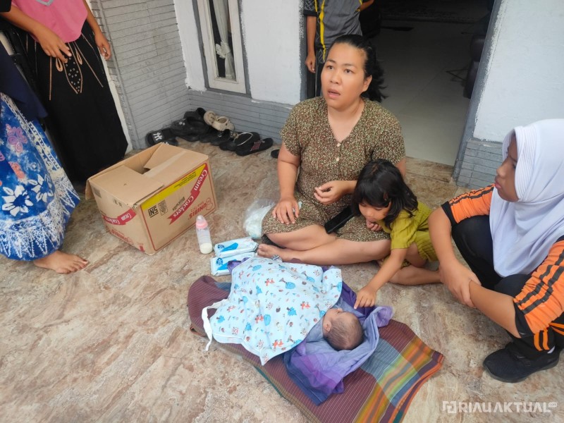 Diduga Dibuang, Bayi Laki-laki Ditemukan di Pinggir Jalan Rajawali Pekanbaru