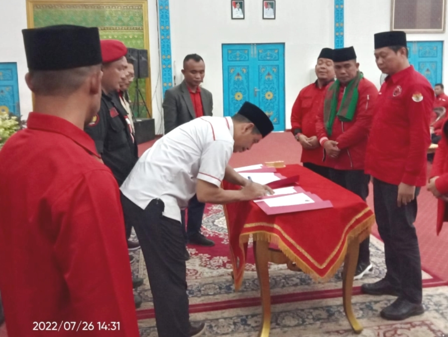 Dihadiri Bupati, Empat Organisasi Sayap dan Badan PDIP Pelalawan Dilantik