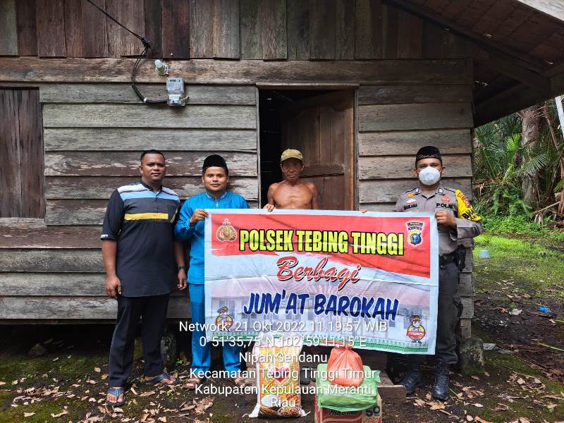 Jumat Barokah, Polsek Tebingtinggi Salurkan Bantuan Sembako Bagi Warga Kurang Mampu