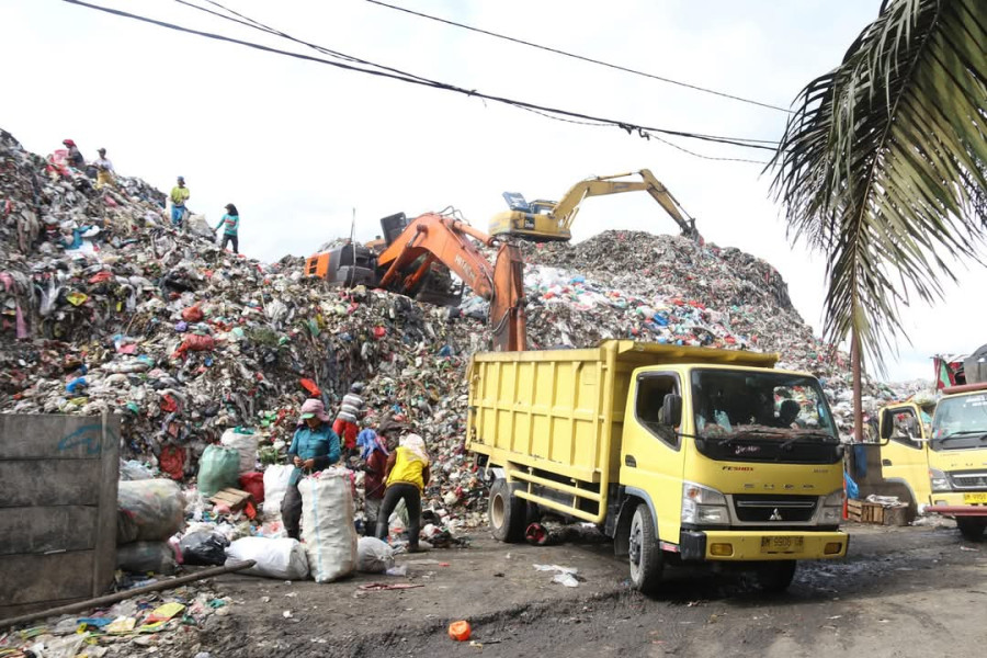 Lelang Pengangkutan Sampah di Pekanbaru Dianggarkan Hanya Untuk 6 Bulan