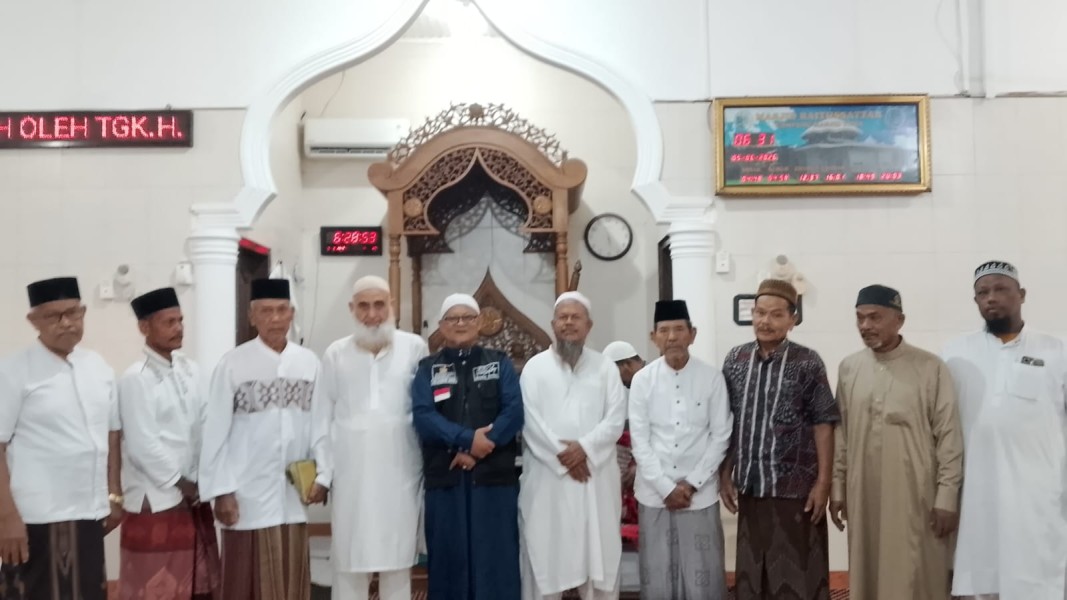 Subuh Jumat Berkah di Masjid Baitussattar, Dr. Mohammad Naim dari Pakistan Sampaikan Kultum Inspiratif