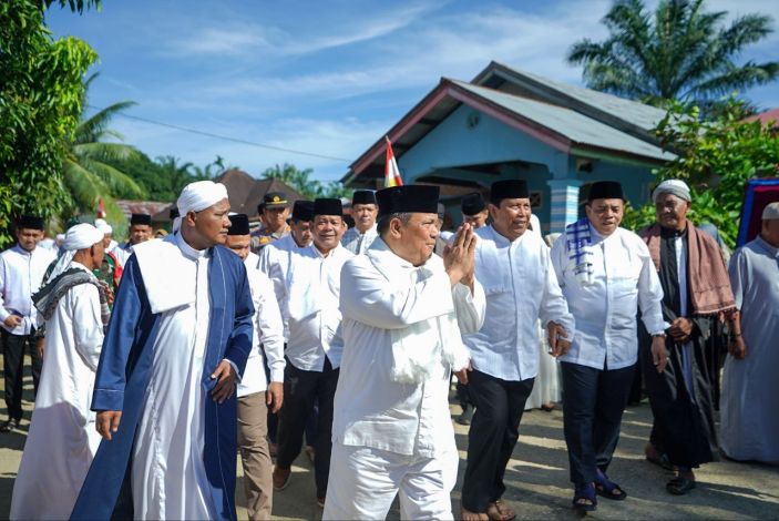 Pj Gubri Bantu Pembangunan Rumah Suluk Senilai Rp3,5 Miliar