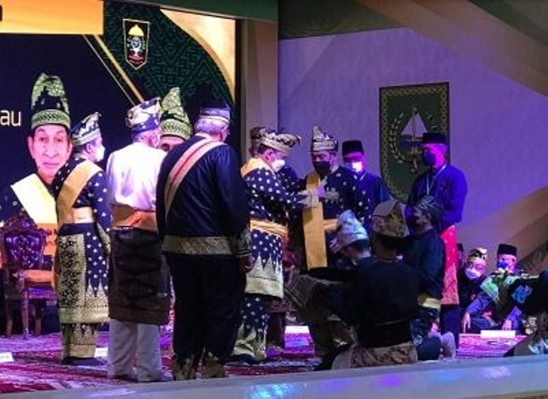 Pengurus LAMR Dikukuhkan, Gubri Syamsuar Singgung Soal Kegaduhan