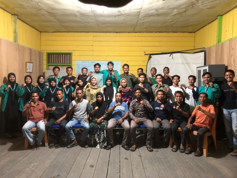 Pelantikan Komunitas Serta Pengurus KOTOS : Program Tim PPK Ormawa BEM FKIP Universitas Riau