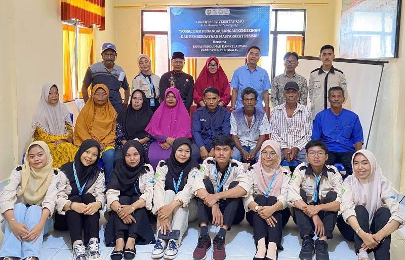Kukerta UNRI Sosialisasi Penanggulangan Kemiskinan di Rimba Sekampung