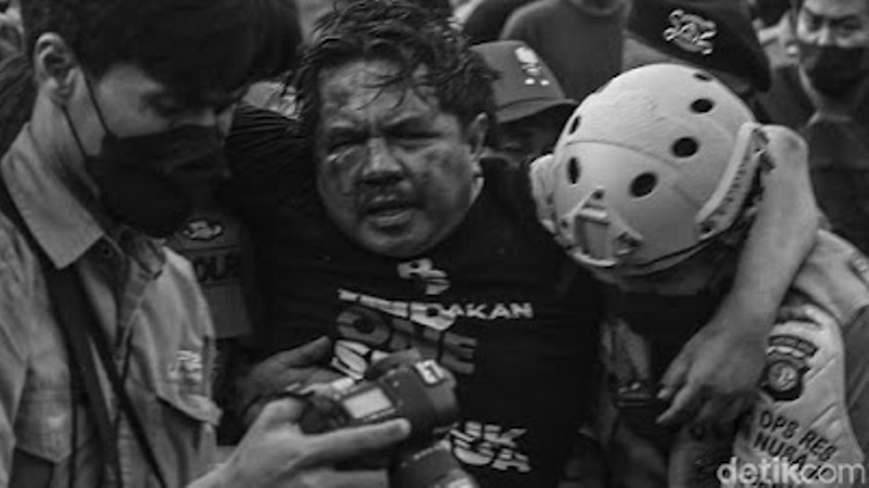 2 Pelaku Pengeroyokan Ade Armando Ditangkap!