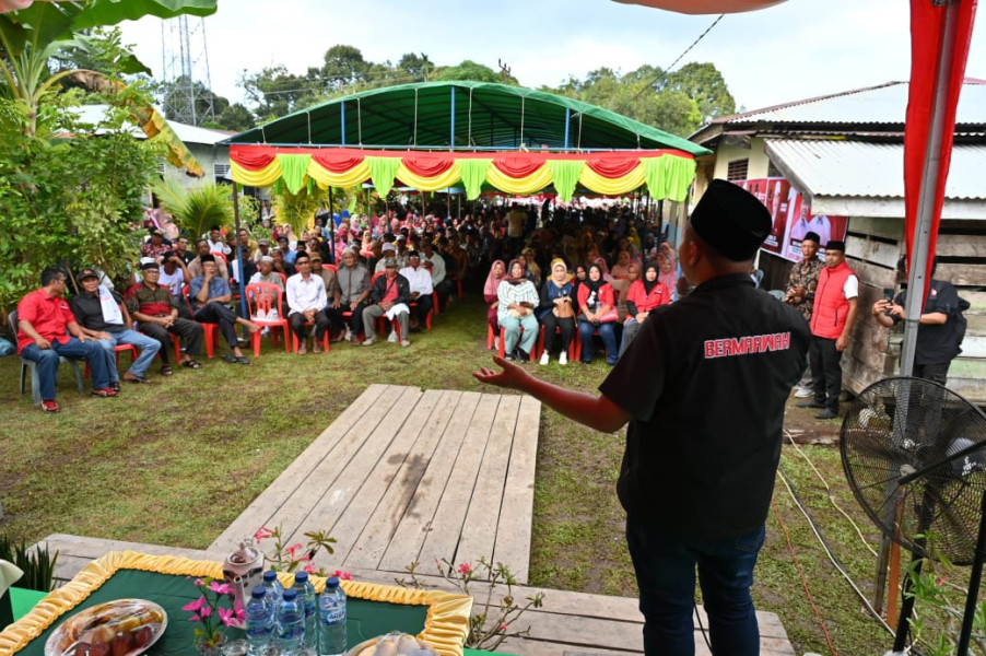 Kampanye Dua Titik di Pulau Bengkalis, Cagubri Abdul Wahid disambut Antusias Warga