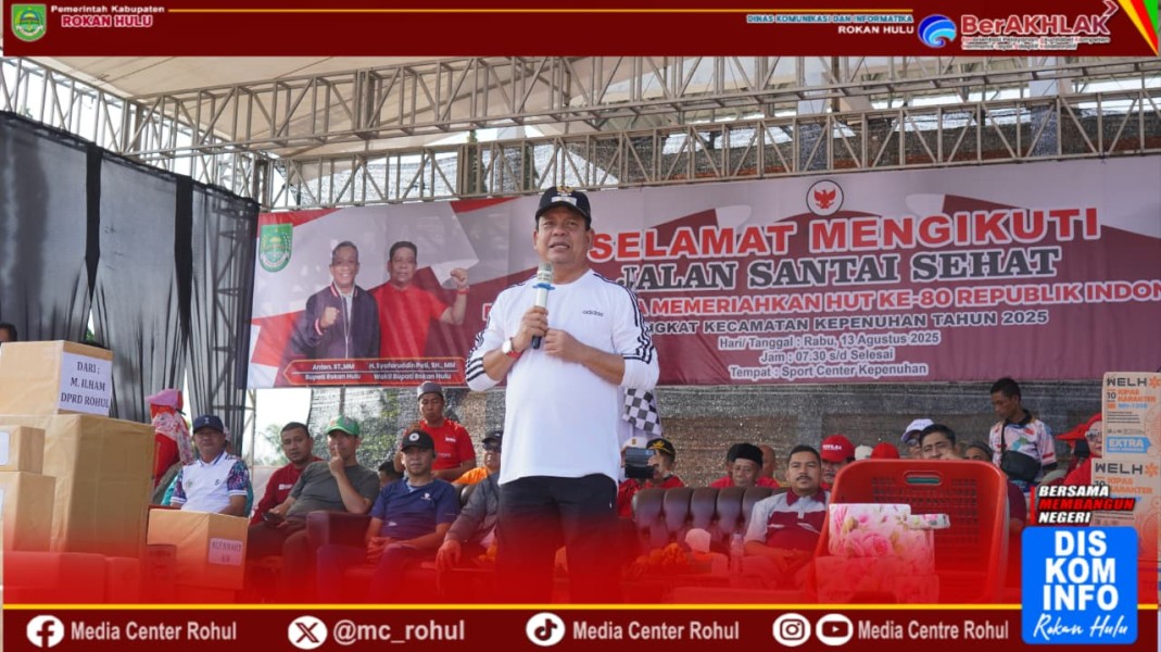 Wabup Syafaruddin Poti Hadiri Kegiatan Jalan Santai Di Kepenuhan Dalam Rangka Semarak HUT RI-80.