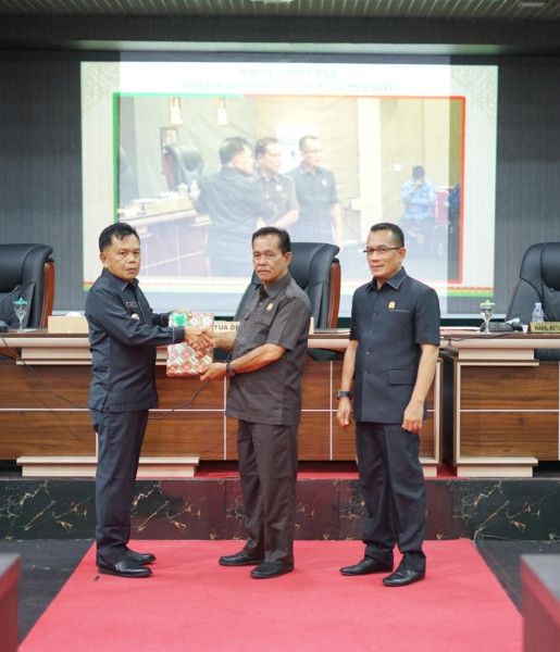 DPRD Kepulauan Meranti Gelar Sidang Paripurna Penyampaian Satu Ranperda Inisiatif dan Lima Ranperda Usulan Pemerintah Daerah