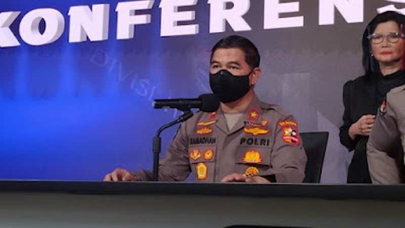 Polisi Ancam Jemput Edy Mulyadi Jika Tak Hadiri Panggilan Kedua