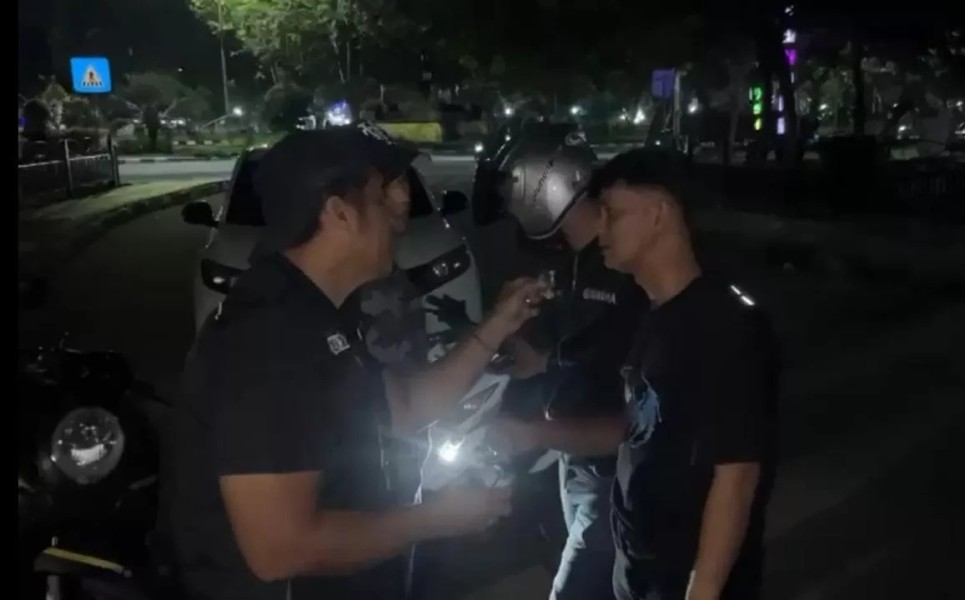 Terduga Bandar Ekstasi Ditangkap di Taman Kaca Mayang Pekanbaru