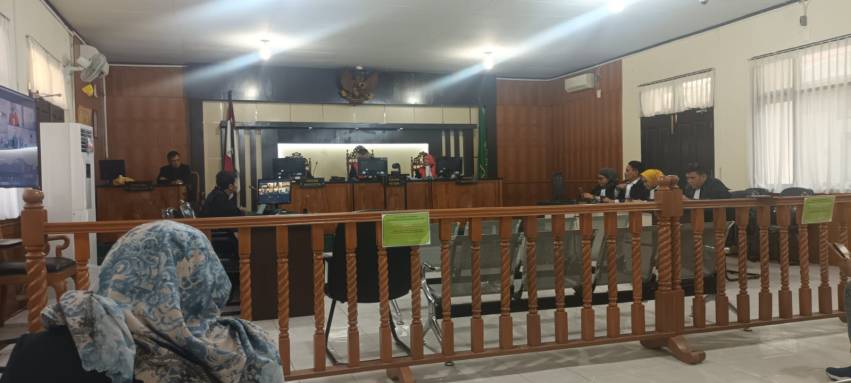Pungli Rp9,1 Juta, Kepala Satpol PP Siak Divonis 1 Tahun Penjara