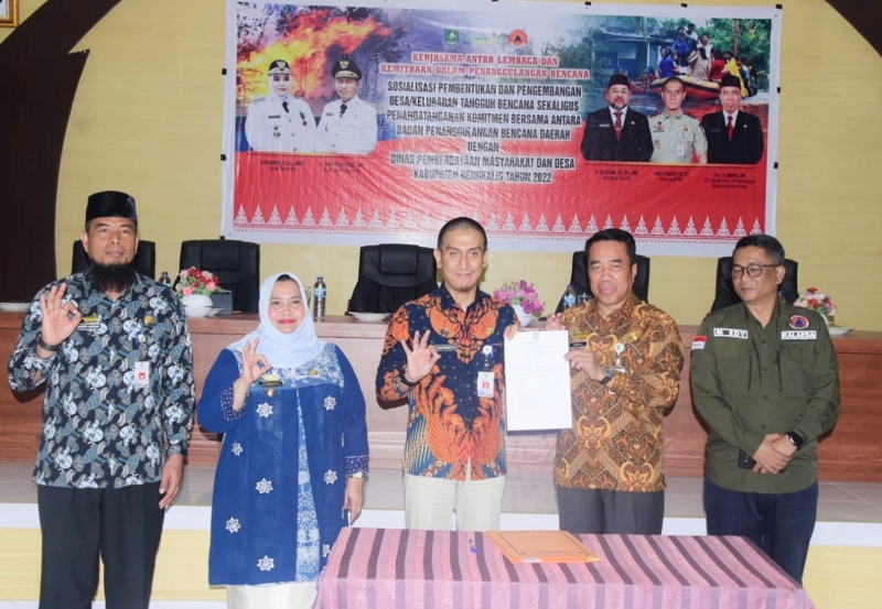 Bupati Hadiri Sosialisasi Pembentukan dan Pengembangan Desa/Kelurahan Tangguh Bencana
